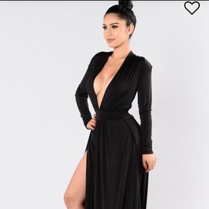 BNWT~ FASHION NOVA "spree" dress